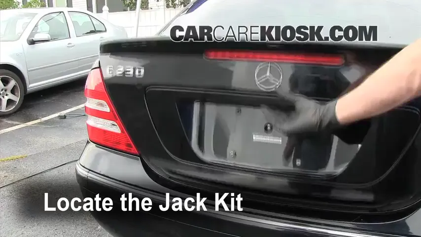 2007 Mercedes-Benz C230 Sport 2.5L V6 Jack Up Car